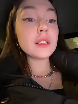 Snapshot of Peachy_Dream chatting on 02/09/26, 06:28 Peachy Dream online show from 02/09/26, 06:28