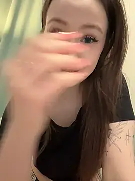 Snapshot of Peachy_Dream chatting on 04/29/26, 05:30 Peachy Dream online show from 04/29/26, 05:30