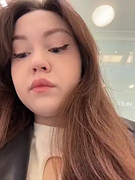 Peachy Dream online show from 10/30/25, 08:45