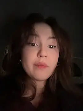 Peachy Dream online show from 12/20/25, 06:44