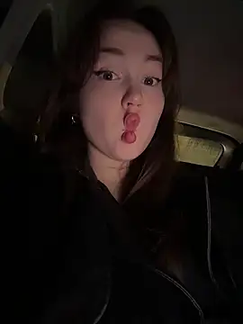 Peachy Dream online show from 11/23/25, 06:29