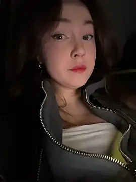 Snapshot of Peachy_Dream chatting on 02/25/26, 06:19 Peachy Dream online show from 02/25/26, 06:19