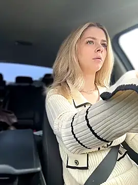 Love Bri online show from 04/14/26, 10:31