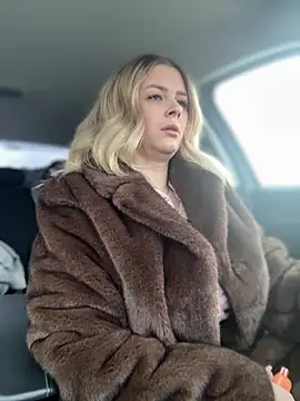 Love Bri online show from 01/09/26, 10:44