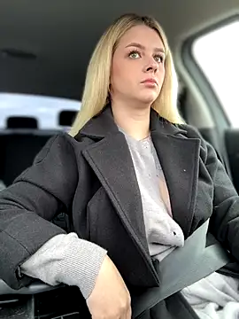 Love Bri online show from 10/04/25, 10:39