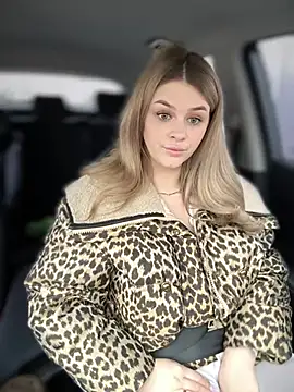 Love Bri online show from 03/12/25, 06:18