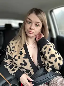 Love Bri online show from 03/10/25, 07:11