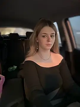 Love Bri online show from 03/11/25, 03:56