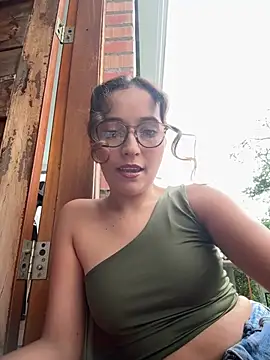 Penelope-Hot online show from 04/14/26, 09:20