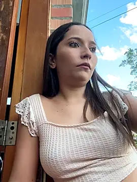 Penelope-Hot online show from 11/06/25, 09:41