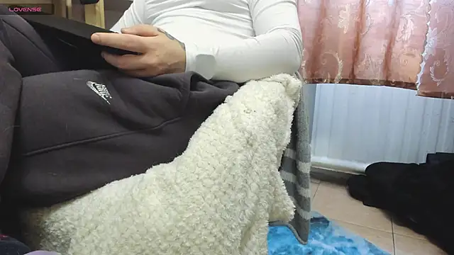 Queen Sport online show from 11/17/25, 09:24