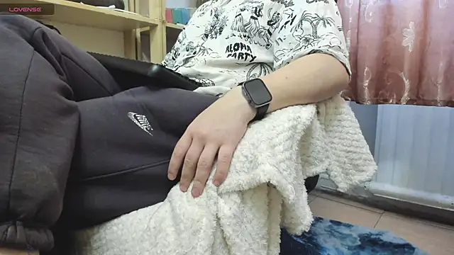 Queen Sport online show from 11/27/25, 07:09