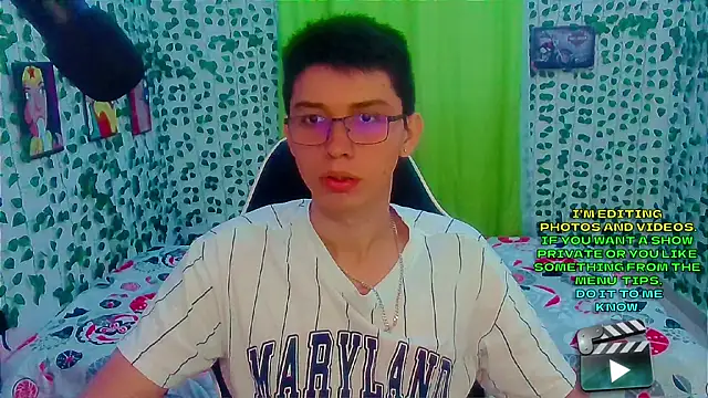 Andy gray online show from 10/26/25, 01:00