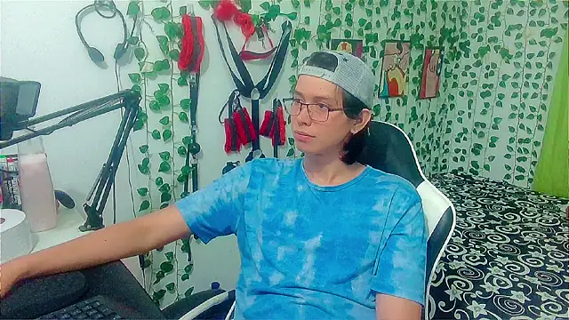 Andy gray online show from 05/17/26, 01:11