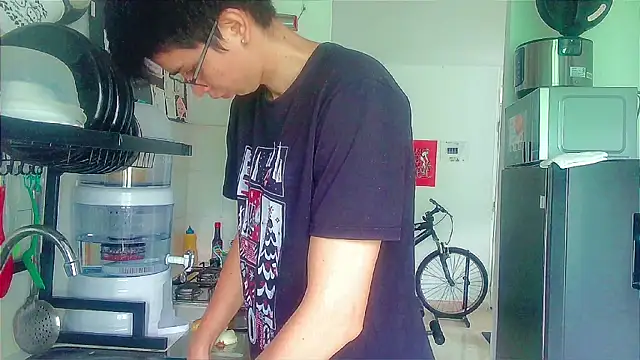 Andy gray online show from 12/05/25, 12:04