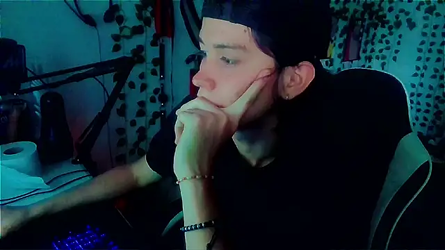 Andy gray online show from 04/14/26, 06:35