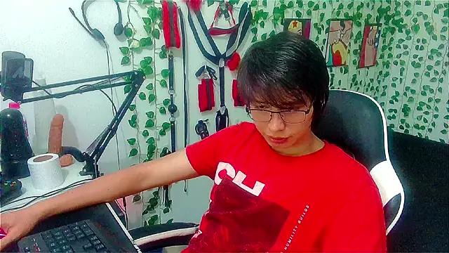 Andy gray online show from 04/05/26, 04:02