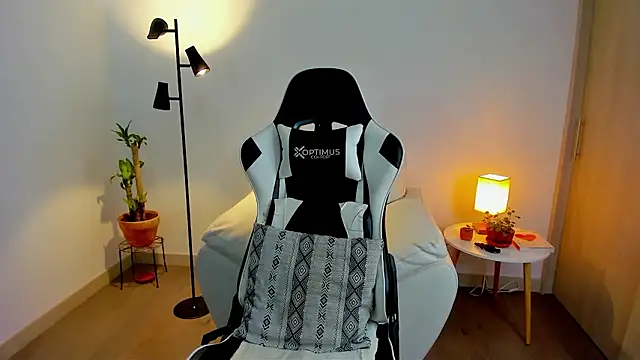 dafboy1 online show from 02/01/26, 04:49