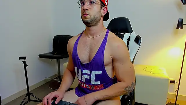 dafboy1 online show from 11/23/25, 05:12