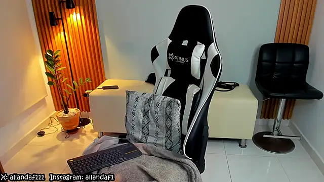 dafboy1 online show from 03/12/25, 02:20