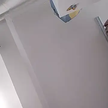 Snapshot of AdelinaJude chatting on 11/22/25, 08:51 AdelinaJude online show from 11/22/25, 08:51