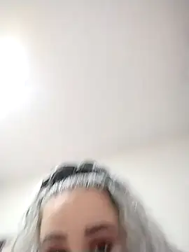 AdelinaJude online show from 02/25/26, 08:52