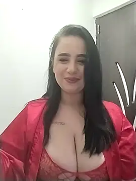 AdelinaJude online show from 01/16/26, 09:08