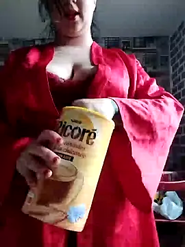 Snapshot of AdelinaJude chatting on 03/01/25, 02:23 AdelinaJude online show from 03/01/25, 02:23