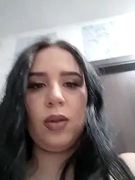 AdelinaJude online show from 03/12/26, 06:01