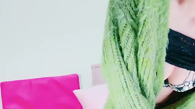 yukiDX online show from 12/13/24, 12:06