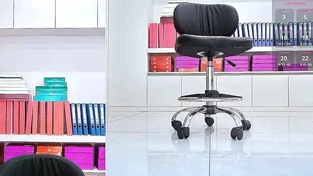 Aster Hoa online show from 02/09/26, 09:07