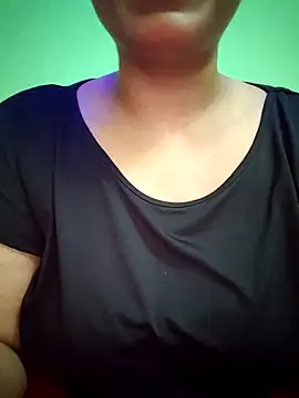Afsana Mim online show from 09/25/25, 05:08