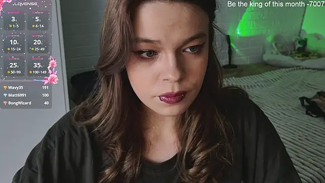 ValBae online show from 03/22/25, 03:42