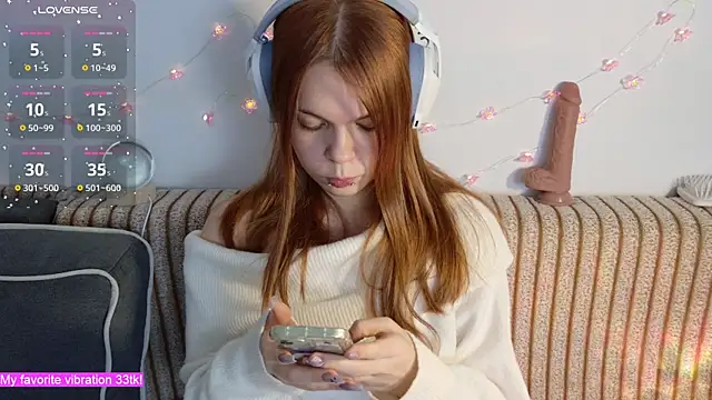 ValBae online show from 11/29/25, 09:37