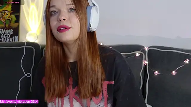 ValBae online show from 11/15/25, 10:03