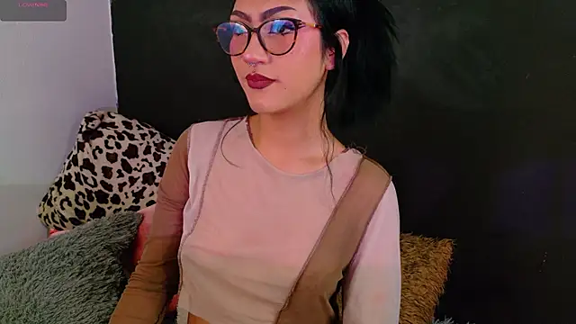 miluv19 online show from 07/18/26, 08:39