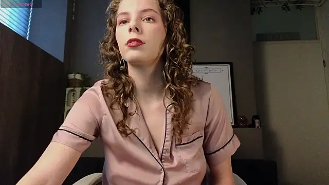 AyreenMoore online show from 02/08/26, 02:04