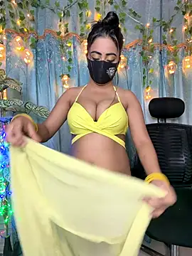 Monabby97 online show from 12/02/25, 05:36