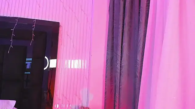 ailynBlaze online show from 04/05/26, 08:54