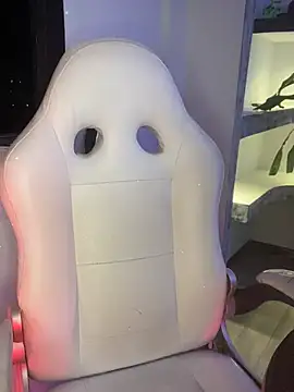 ailynBlaze online show from 03/03/25, 02:22