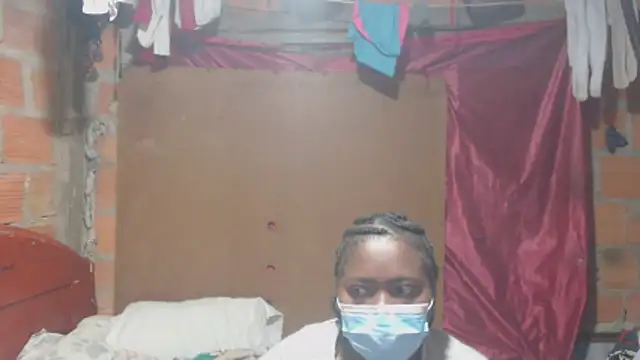 Snapshot of jjannakinky chatting on 10/15/25, 10:23 jjannakinky online show from 10/15/25, 10:23