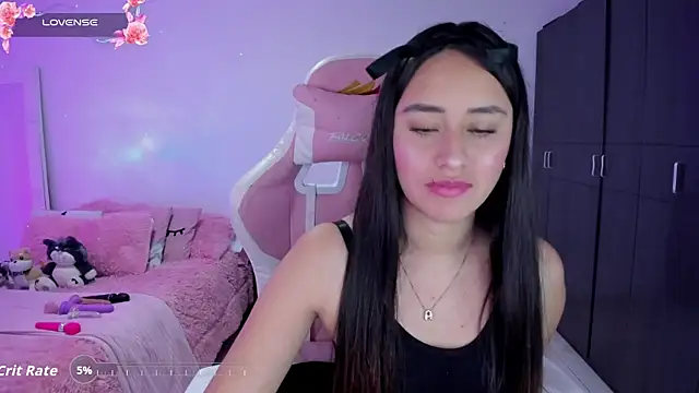 Snapshot of Tinylottie chatting on 12/01/25, 11:22 Tinylottie online show from 12/01/25, 11:22