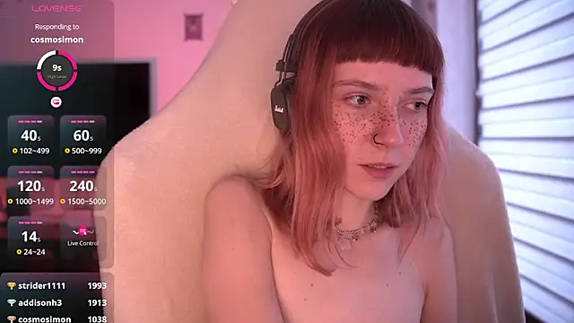 Snapshot of juliapie chatting on 12/16/24, 09:03 juliapie online show from 12/16/24, 09:03