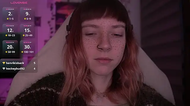 Snapshot of juliapie chatting on 03/08/25, 04:45 juliapie online show from 03/08/25, 04:45