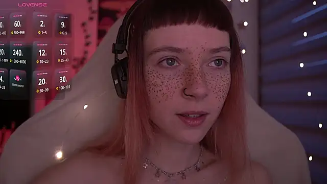 Snapshot of juliapie chatting on 01/21/25, 06:33 juliapie online show from 01/21/25, 06:33