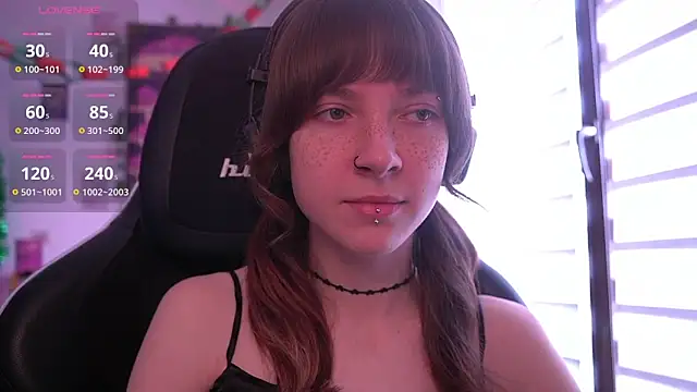 Snapshot of juliapie chatting on 02/27/26, 10:04 juliapie online show from 02/27/26, 10:04