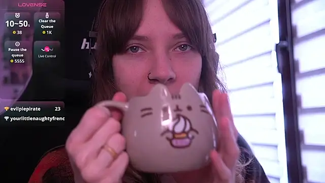 Snapshot of juliapie chatting on 01/15/26, 10:07 juliapie online show from 01/15/26, 10:07