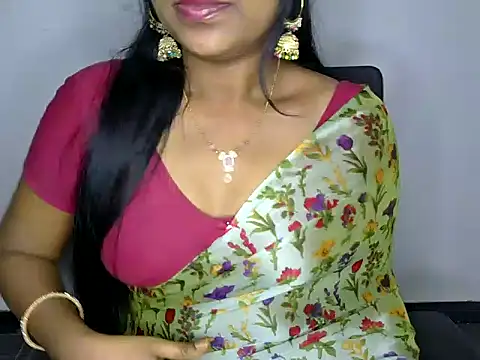 shila20 online show from 03/21/25, 06:29