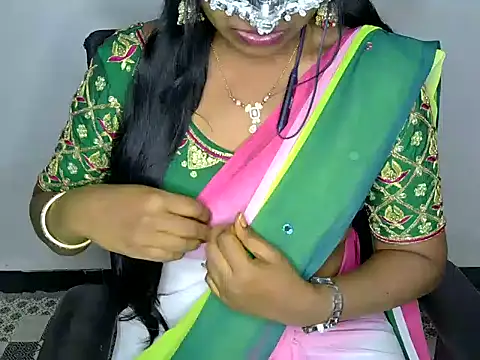 shila20 online show from 03/11/25, 01:26
