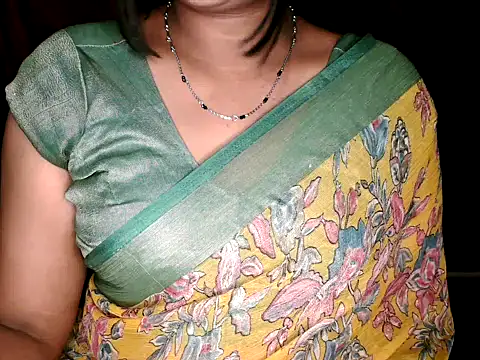 shila20 online show from 10/12/25, 06:09